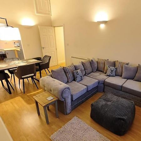 Cosy Central Modern Apartment Nantwich Eksteriør bilde