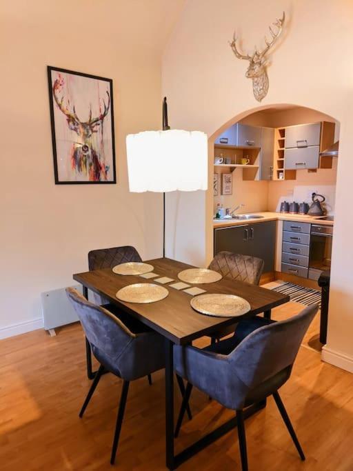 Cosy Central Modern Apartment Nantwich Eksteriør bilde