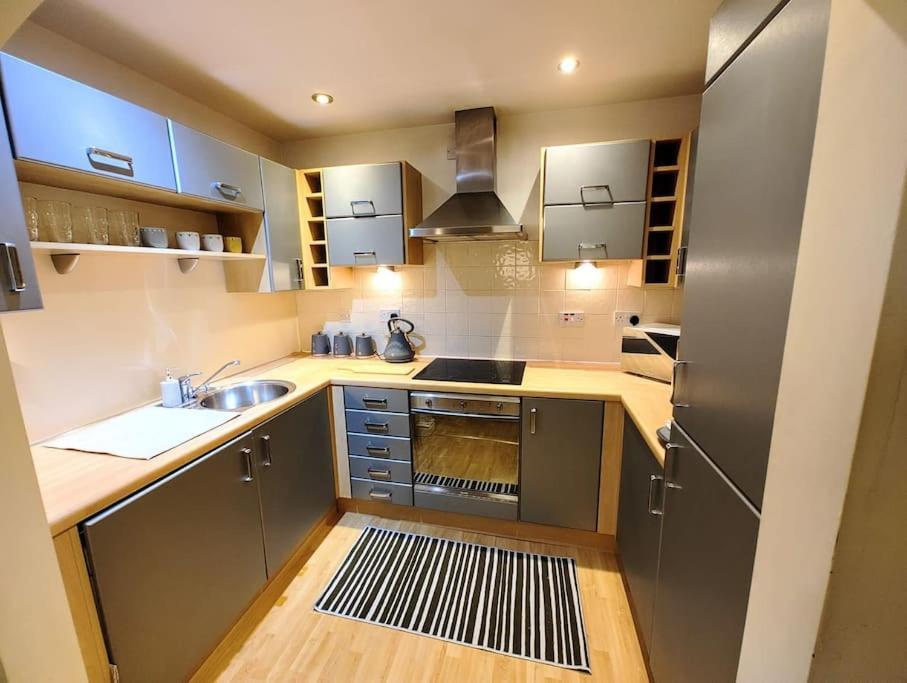Cosy Central Modern Apartment Nantwich Eksteriør bilde