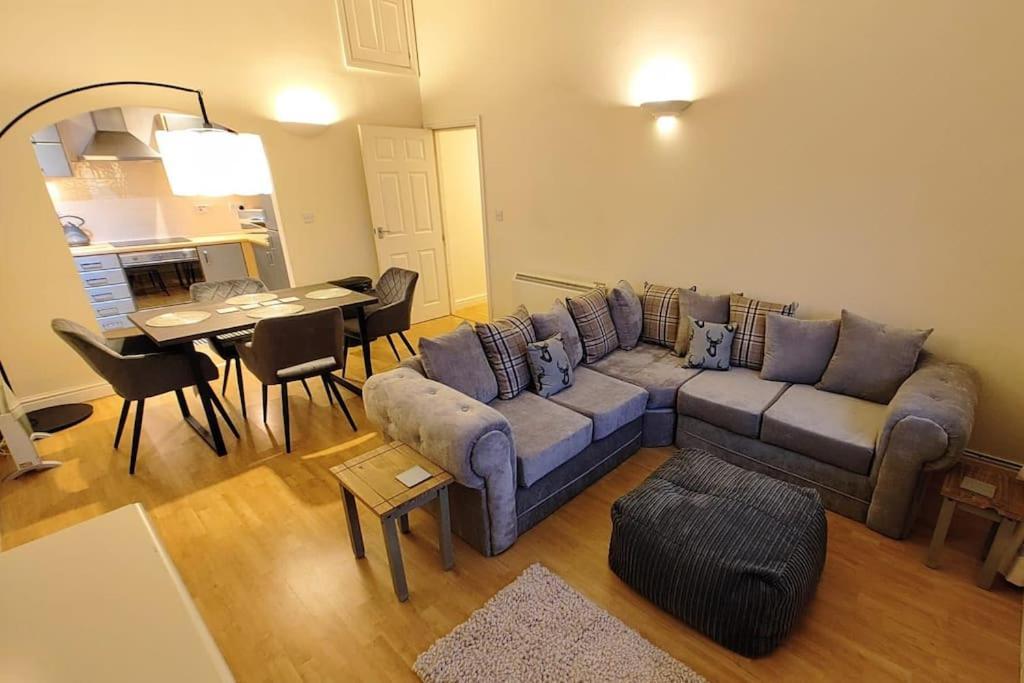 Cosy Central Modern Apartment Nantwich Eksteriør bilde